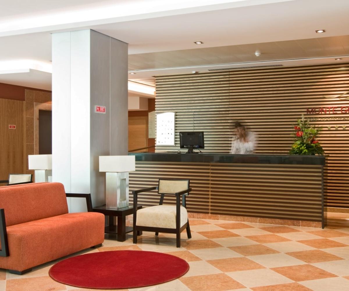 Monte Gordo Hotel Apartamentos & Spa Екстериор снимка